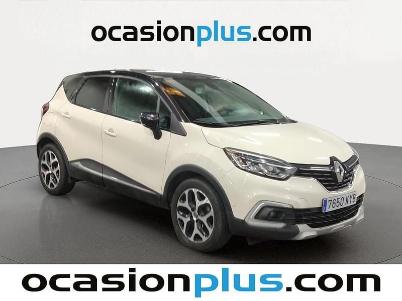 Usado Renault Captur Zen 150 HP (110 kW) 2019 Bege SUV