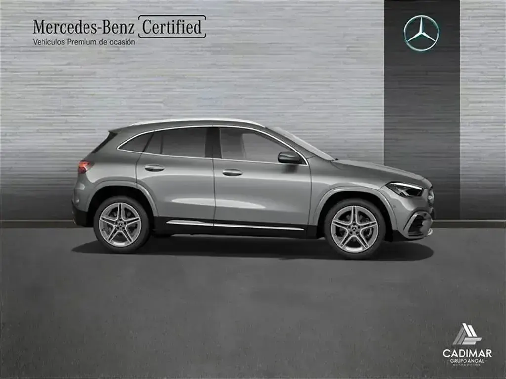 Usado Mercedes GLA220 190 CV (139 kW) 2021 Gris / plata SUV