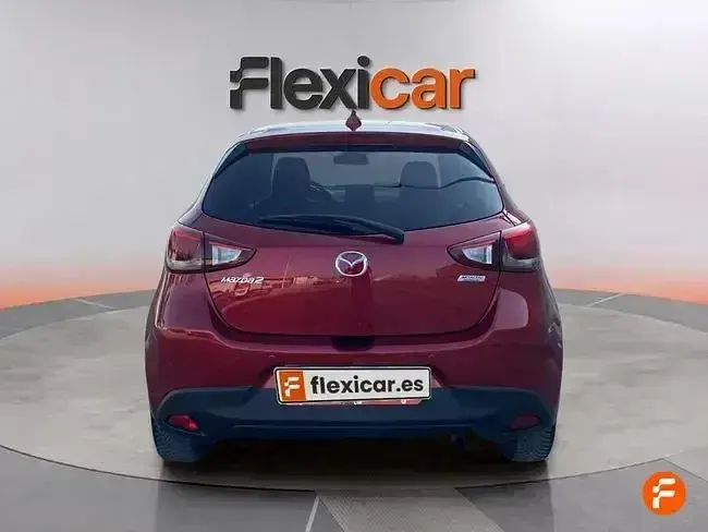 Usado Mazda 2 Edition 90 CV (66 kW) 2019 Rojo Berlina