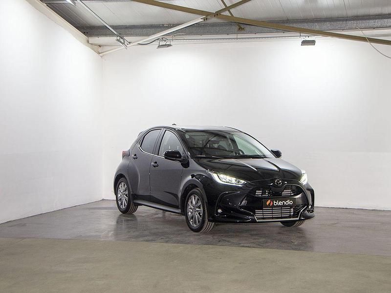 Usado Mazda 2 116 CV (85 kW) 2023 Negro