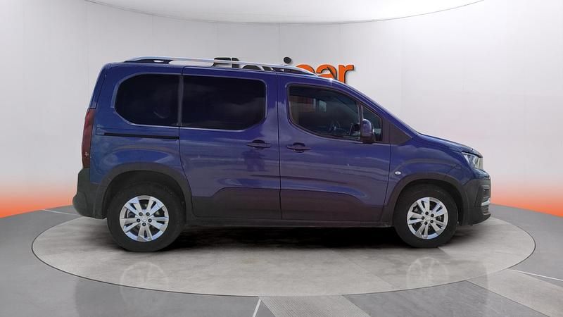 Usado Peugeot Rifter Active 100 CV (73 kW) 2020 Azul Monovolumen