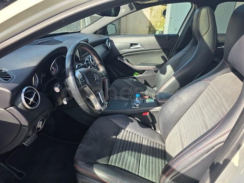 Usado Mercedes GLA220 AMG line 177 CV (130 kW) 2016 Blanco SUV