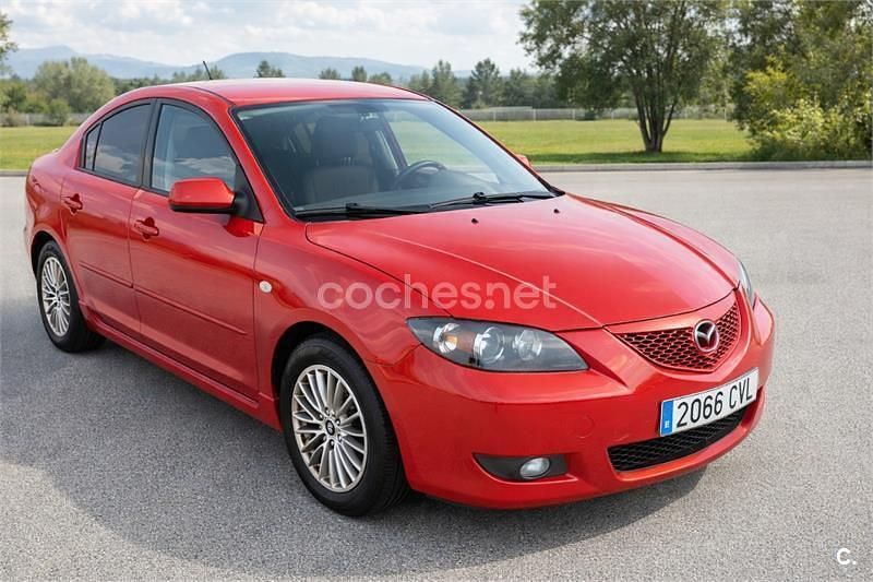 Usado Mazda 3 Active 105 CV (77 kW) 2004 Rojo Berlina