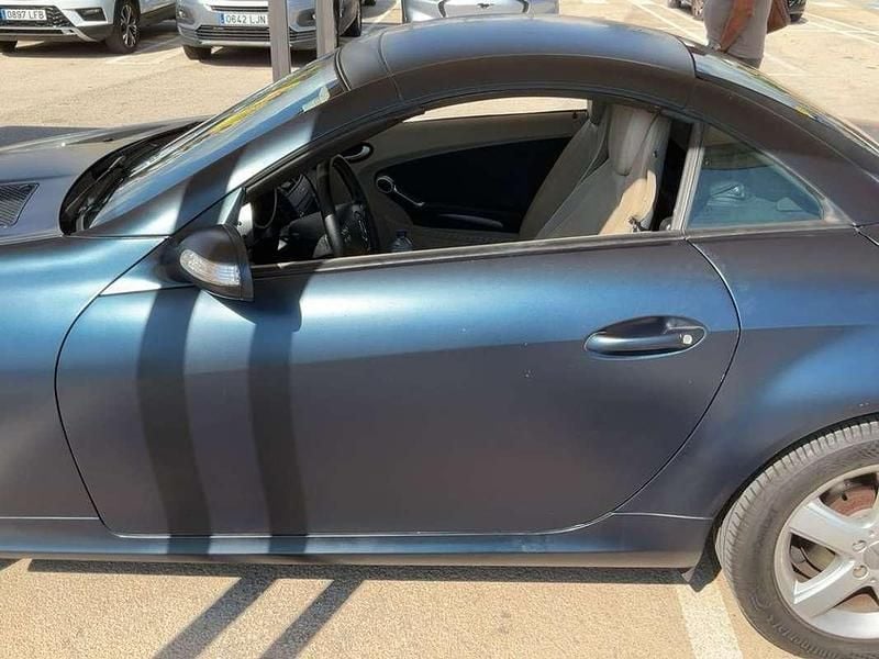 Usado Mercedes SLK200 163 CV (119 kW) 2006 Azul Descapotable