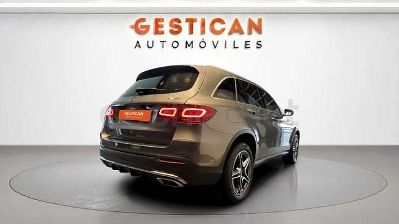 Usado Mercedes GLC300e 313 CV (230 kW) 2023 Gris / plata SUV