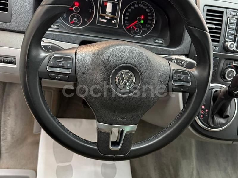 Usado VW Multivan Highline 180 CV (132 kW) 2014 Gris / plata Van