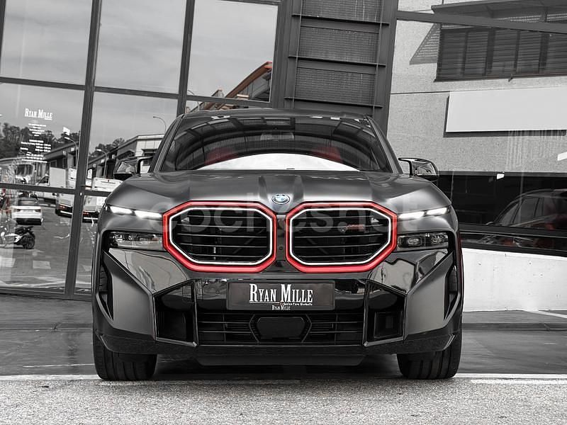 Używany BMW XM Shadowline 748 KM (550 kW) 2024 Czarny SUV