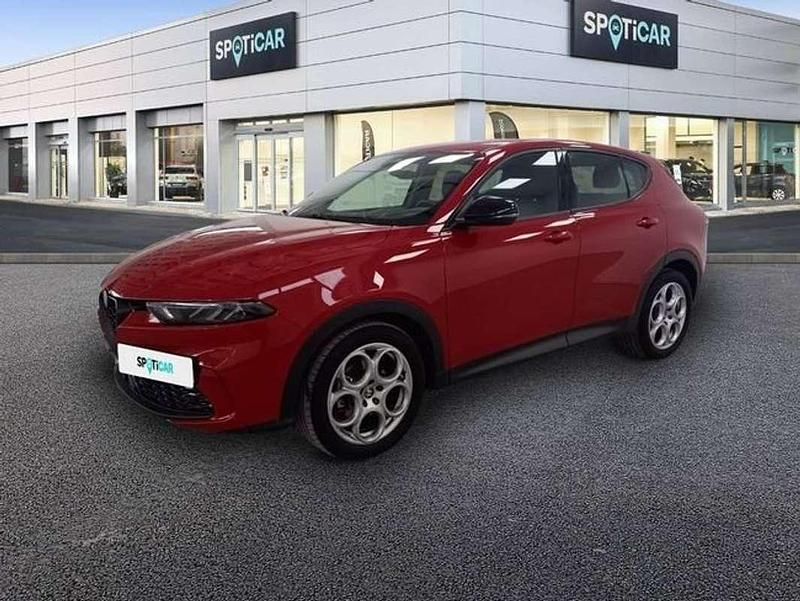 Usado Alfa Romeo Tonale Sprint 131 CV (96 kW) 2023 Rojo SUV