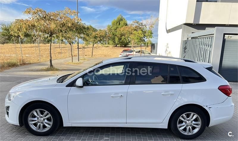 Usado Chevrolet Cruze LTZ 163 CV (119 kW) 2013 Blanco Familiar