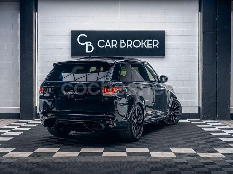 Usado Land Rover Range Rover SVR 550 CV (404 kW) 2015 Negro SUV
