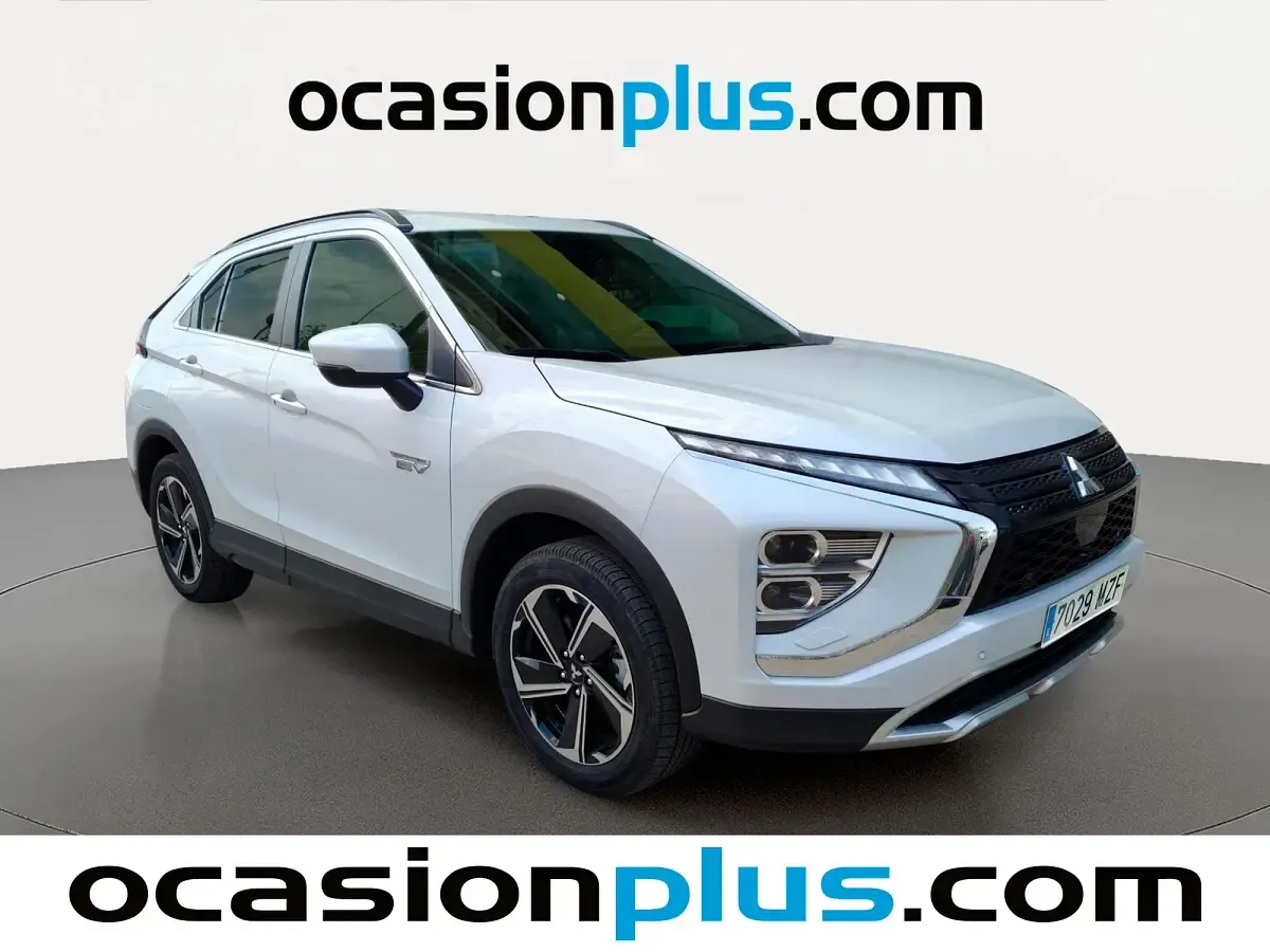 Usado Mitsubishi Eclipse Cross 188 CV (138 kW) 2025 Blanco SUV