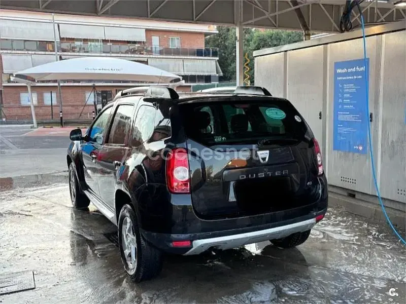Usado Dacia Duster Ambiance 107 CV (78 kW) 2011 Negro SUV
