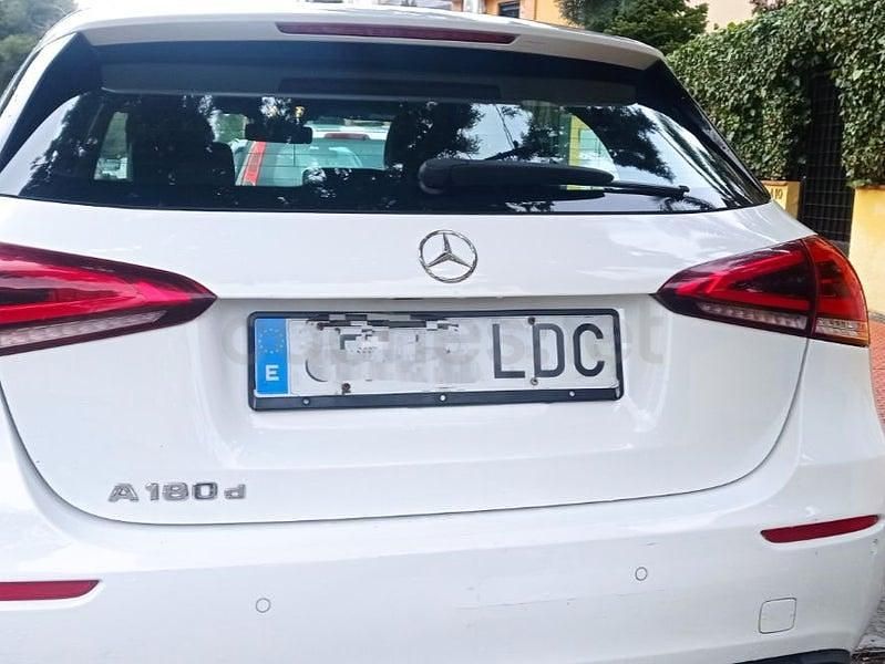 Usado Mercedes A180 116 CV (85 kW) 2020 Blanco Berlina