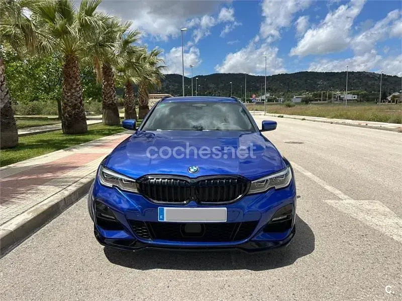 Usado BMW 330e Comfort Edition 292 CV (214 kW) 2021 Azul Familiar