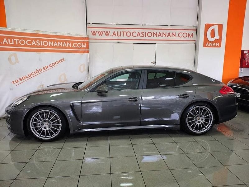 Käytetty Porsche Panamera 300 HP (220 kW) 2014 Harmaa Viistoperä