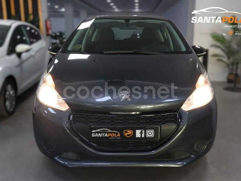 Usado Peugeot 208 Business-Line 68 CV (50 kW) 2014 Gris / plata Utilitario