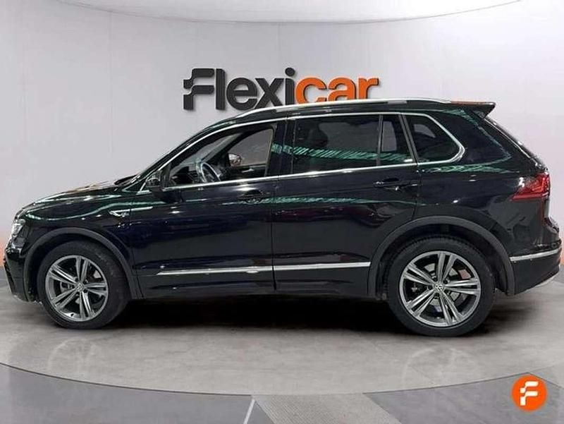 Usado VW Tiguan Sportline 239 CV (175 kW) 2018 Negro SUV