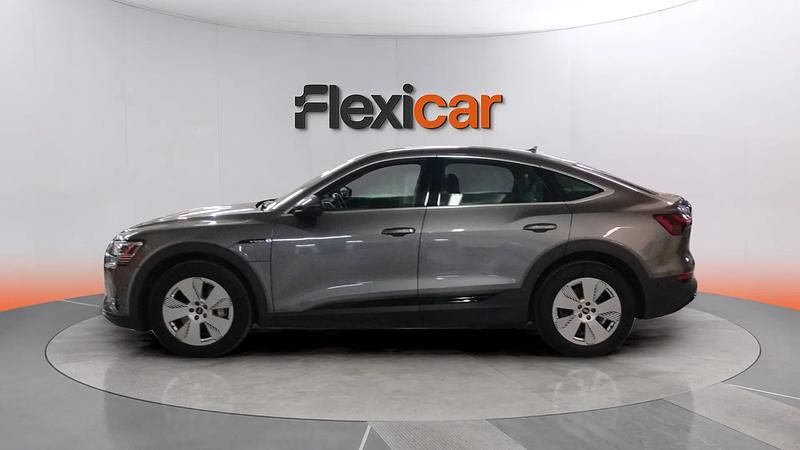 Usado Audi e-tron Sportback Premium 230 kW (313 CV) 2021 Gris SUV