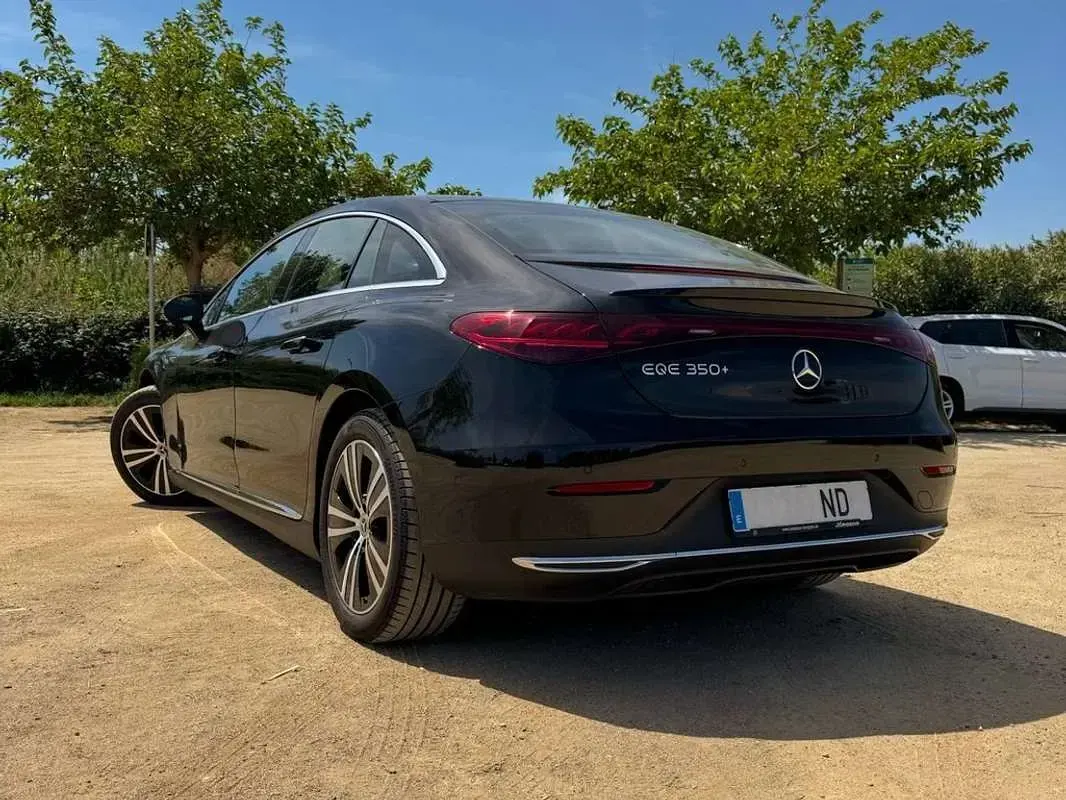 Usado Mercedes EQE350 Edition 235 kW (320 CV) 2025 Negro Berlina