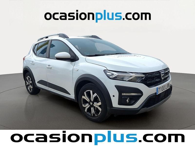 Usado Dacia Sandero Comfort 101 CV (74 kW) 2021 Blanco Utilitario