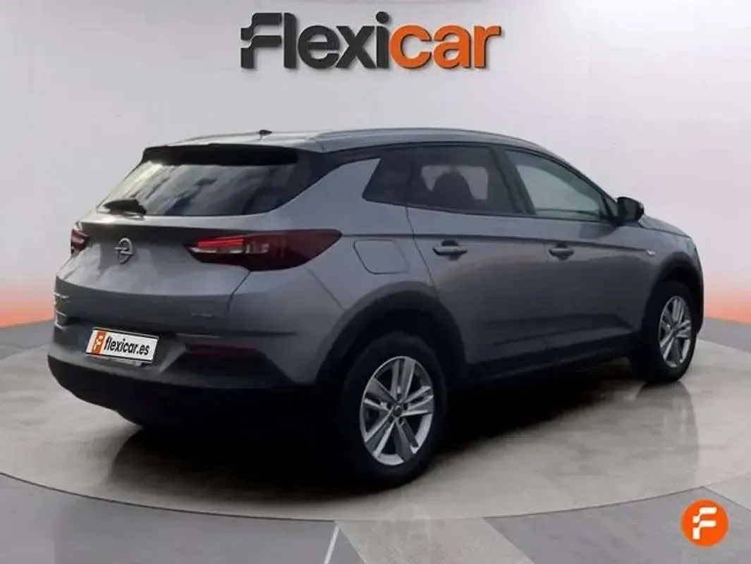 Usado Opel Grandland X Selective 131 CV (96 kW) 2019 Gris SUV