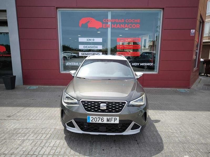 Gris Usado 2023 Seat Arona Xperience SUV | 20.450 € (Un poco caro) - Imagen 1/4