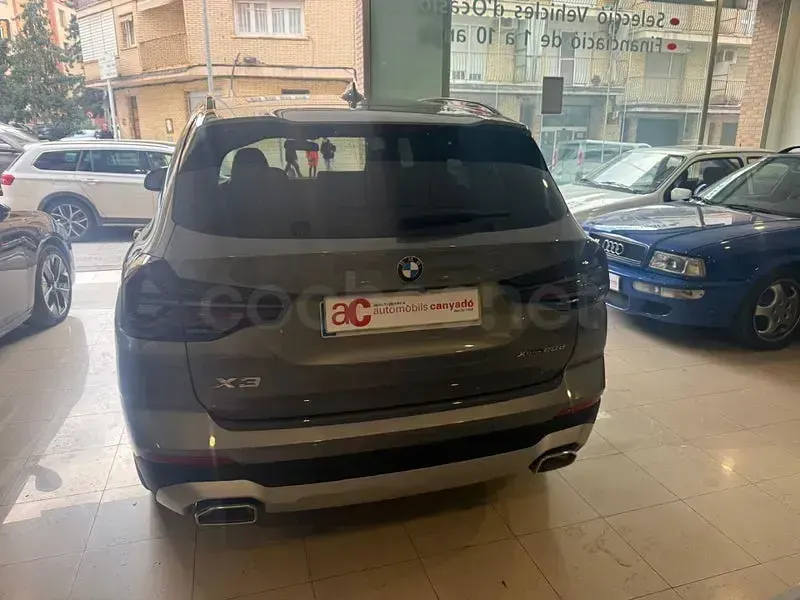 Usado BMW X3 Comfort Edition 197 CV (144 kW) 2024 Gris / plata SUV