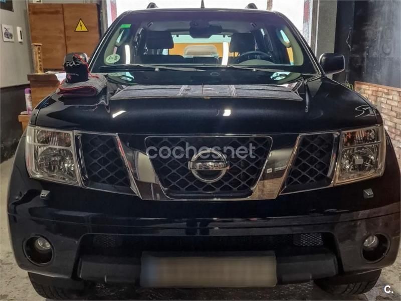 Negro Usado 2006 Nissan Pathfinder SE SUV | 12.500 € (Caro) - Imagen 1/4