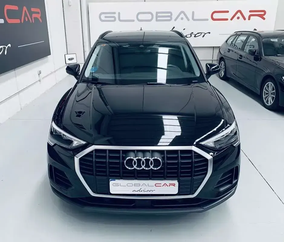 Usado Audi Q3 150 CV (110 kW) 2021 Negro SUV