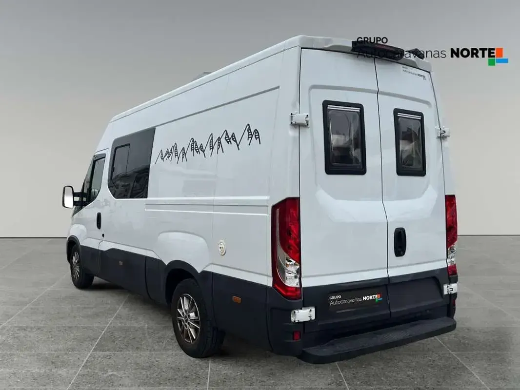 Usado Iveco Daily 156 CV (114 kW) 2022 Monovolumen