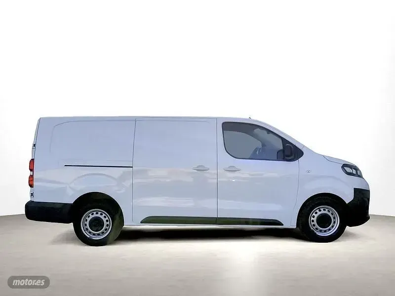 Usado Opel Vivaro 103 CV (75 kW) 2022 Blanco Monovolumen