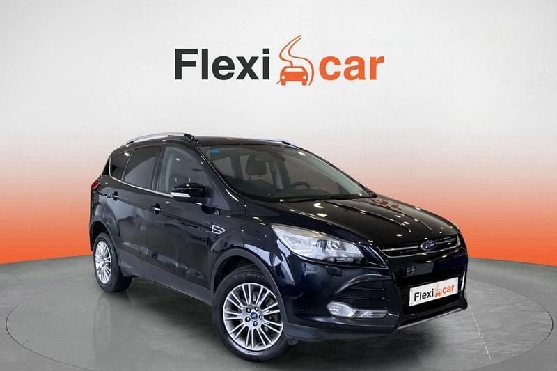 Usado Ford Kuga Titanium 141 CV (103 kW) 2013 Negro SUV