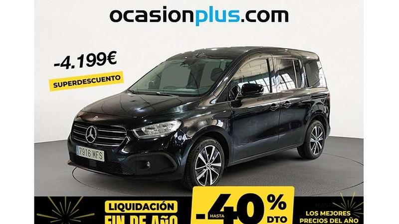 Negro Usado 2023 Mercedes 180 Berlina | 22.591 € (Buen precio) - Imagen 1/4