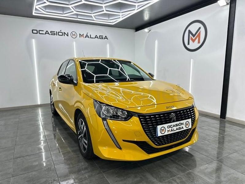 Usado Peugeot 208 Active 102 CV (75 kW) 2023 Naranja Utilitario