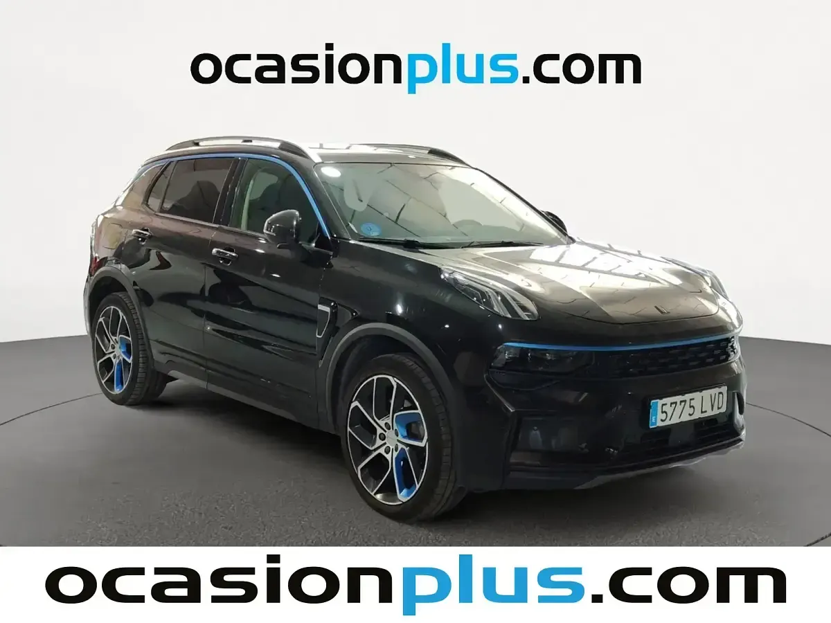 Usado Lynk & Co 01 261 CV (191 kW) 2023 Negro SUV