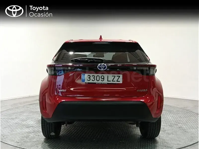 Usado Toyota Yaris Cross Style 116 CV (85 kW) 2022 Rojo SUV