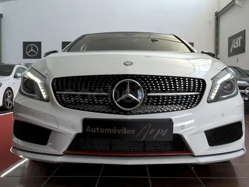 Usado Mercedes A250 AMG line 211 CV (155 kW) 2014 Blanco Utilitario