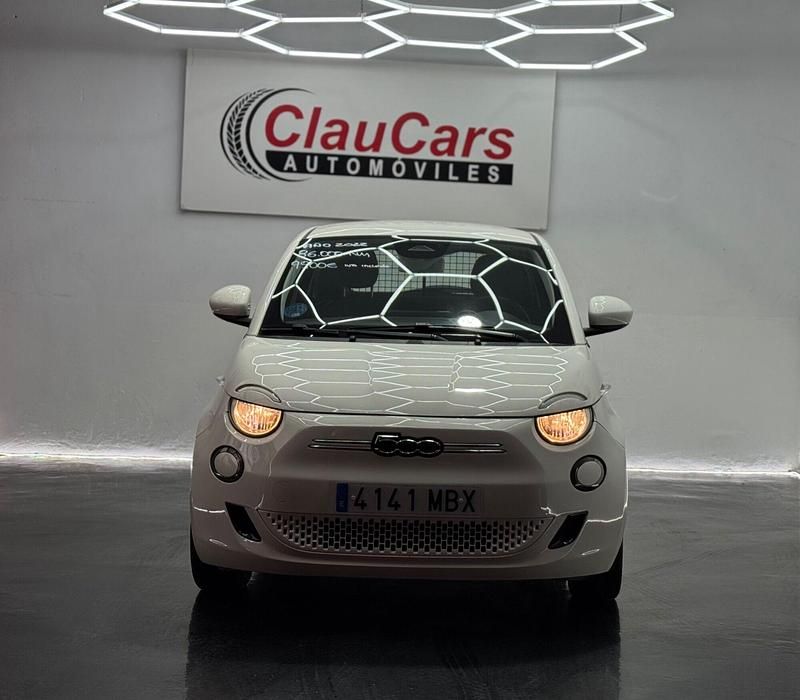 Usado Fiat 500e Icon 86 kW (118 CV) 2022 Blanco Utilitario