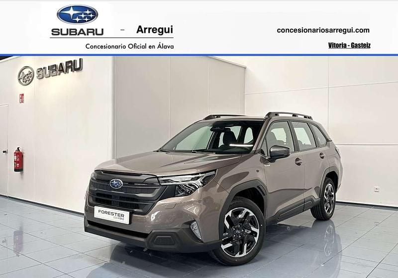 Nuevo Subaru Forester Active 136 CV (100 kW) 2025 Beige SUV
