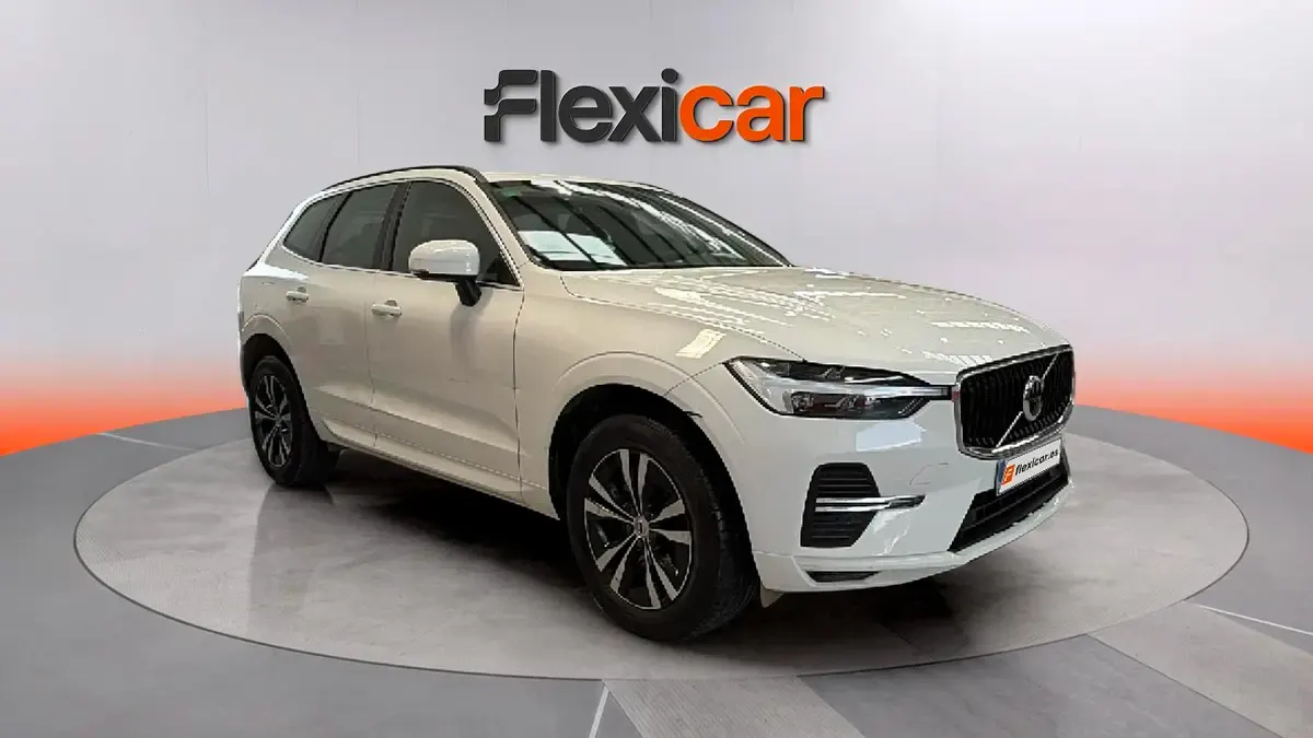 Usado Volvo XC60 Momentum 197 CV (144 kW) 2021 SUV