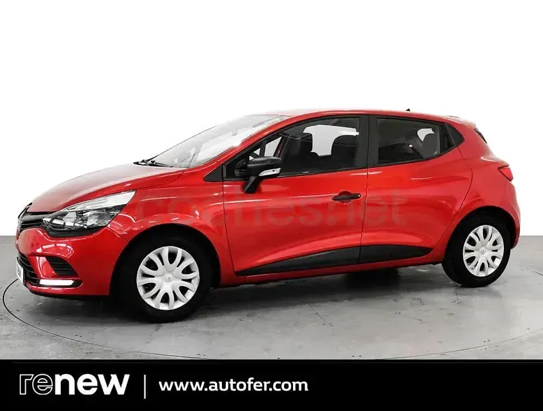 Usado Renault Clio IV Life 75 CV (55 kW) 2016 Blanco Berlina