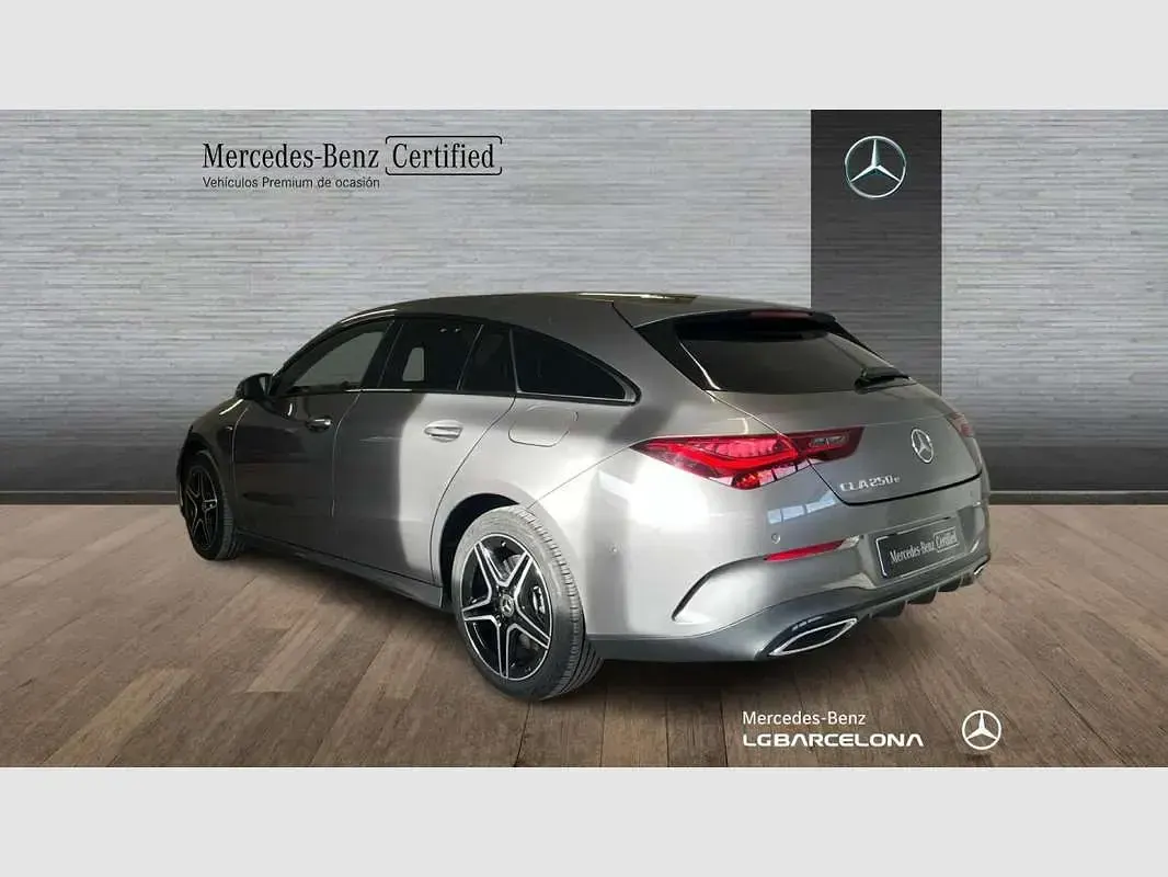 Usado Mercedes CLA250e 218 CV (160 kW) 2025 Coupe