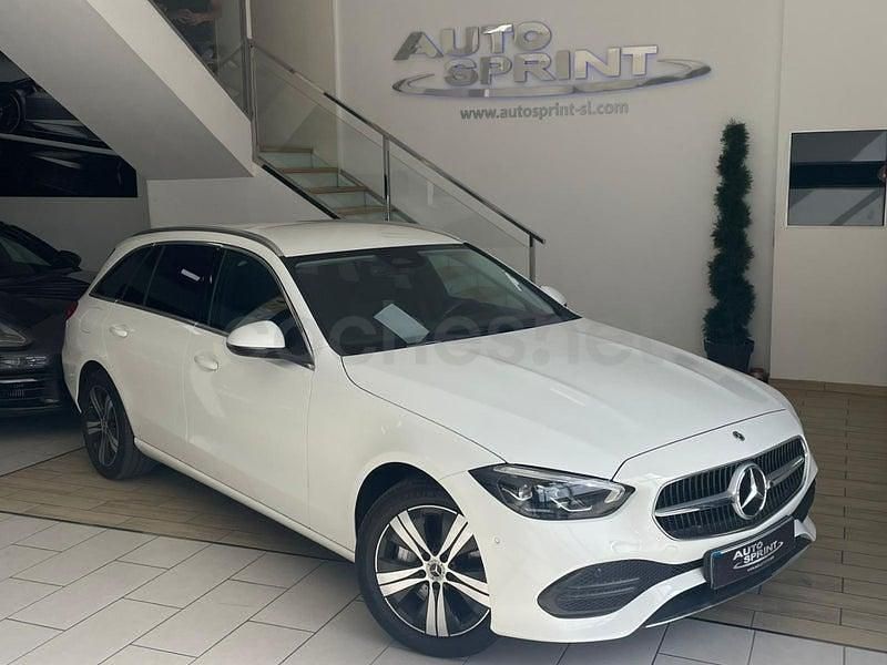 Usado Mercedes C300e 313 CV (230 kW) 2022 Blanco Familiar