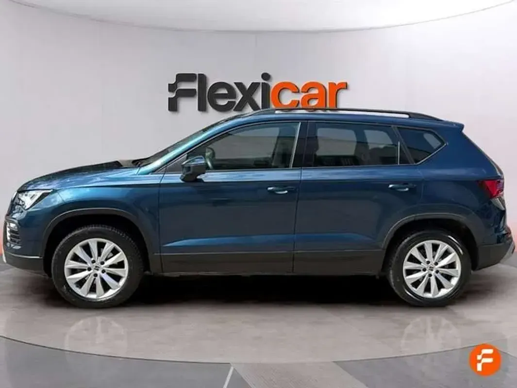 Usado Seat Ateca Style 150 CV (110 kW) 2023 Azul SUV