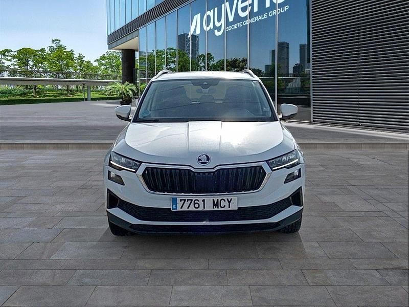 Usado Skoda Karoq Ambition 150 CV (110 kW) 2022 Blanco SUV