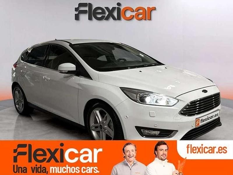 Blanco Usado 2016 Ford Focus Berlina | 9990 € (Precio justo) - Imagen 1/4
