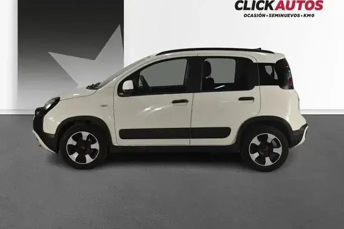 Usado Fiat Panda Cross Cross 70 CV (51 kW) 2023 Blanco Utilitario