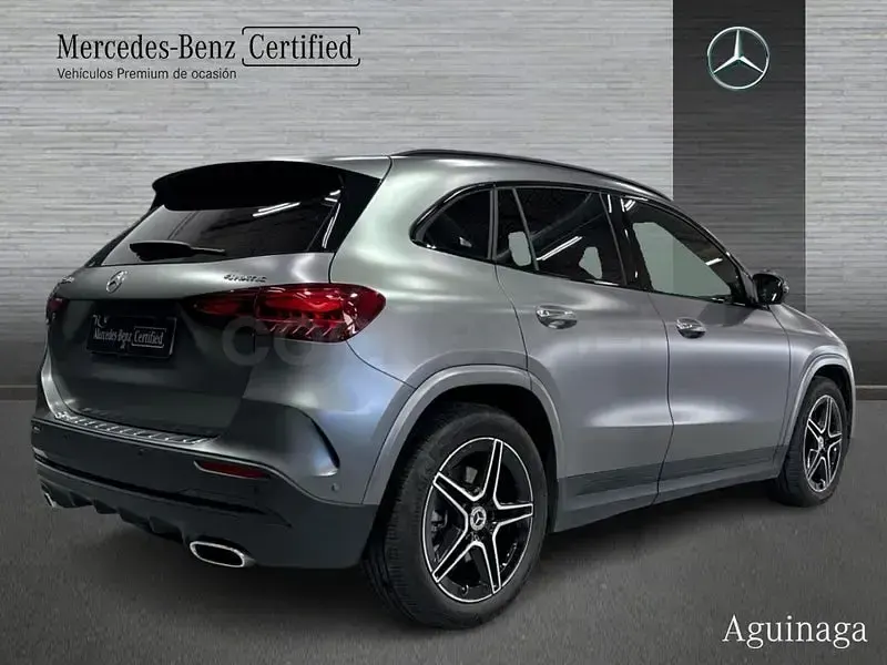Usado Mercedes GLA220 190 CV (139 kW) 2025 Gris / plata SUV