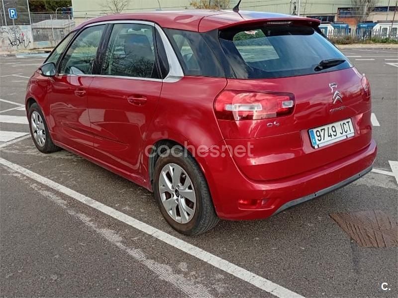Usado Citroën C4 Picasso Attraction 130 CV (95 kW) 2015 Granate Monovolumen