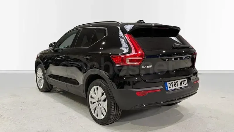 Usado Volvo EX40 Core 175 kW (238 CV) 2024 Eléctrico SUV